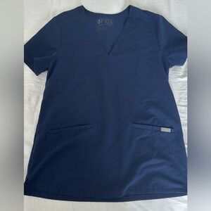 Figs navy casma 3 pocket scrub top